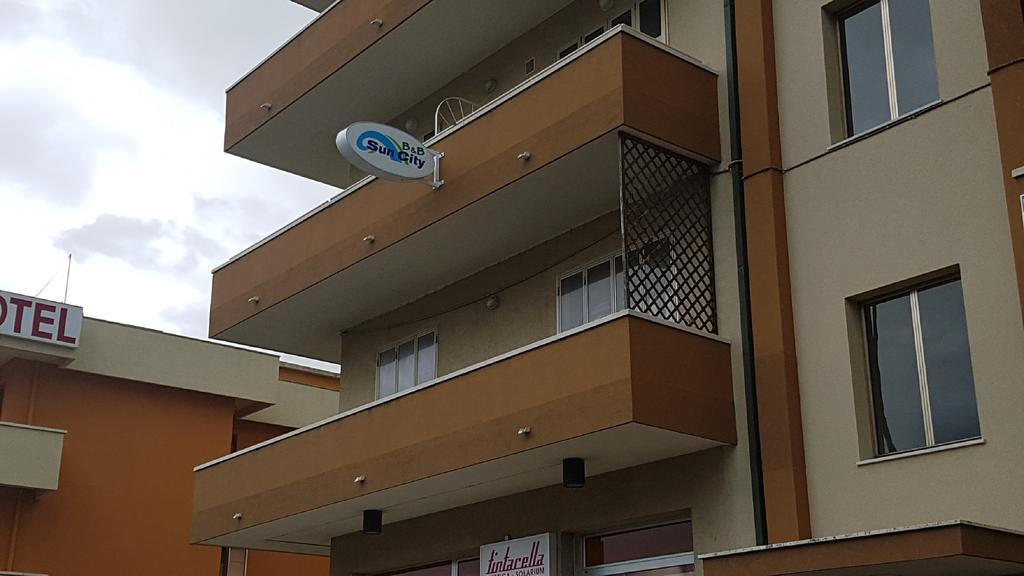 B&B Sun City Marotta Exterior foto